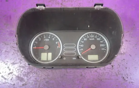 Ford Fusion Speedometer (instrument cluster) 2s6f10b885a