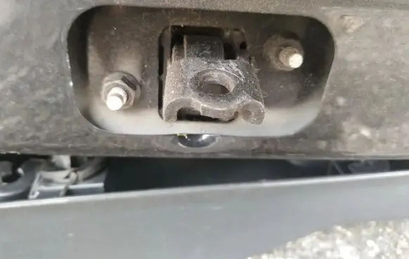 Volvo S40 Front door check strap stopper 