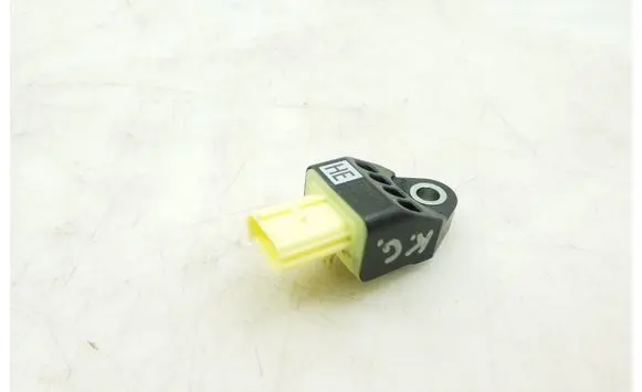 Lexus IS III XE30 Airbag deployment crash/impact sensor 8983153050