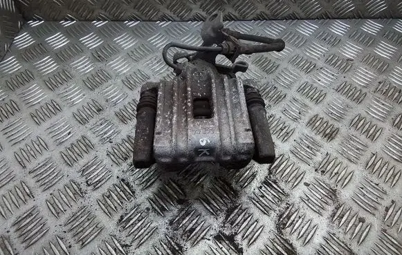 Rear brake caliper