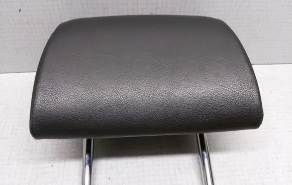 Opel Vectra C Rear seat headrest 