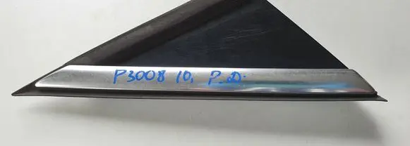 Peugeot 3008 I Front door glass trim molding 96842432XY