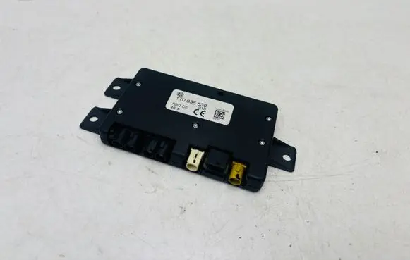 Volkswagen Touran I Aerial antenna amplifier 1T0035530