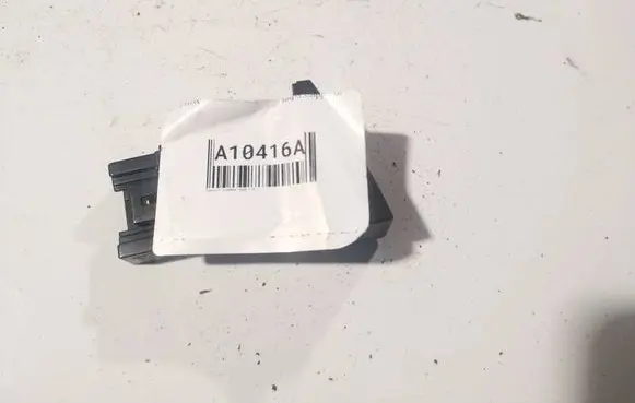 Hyundai Tiburon Hazard light switch