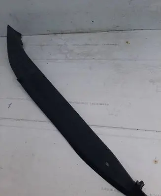 Porsche Macan (95B) Fender end trim 95B854777B