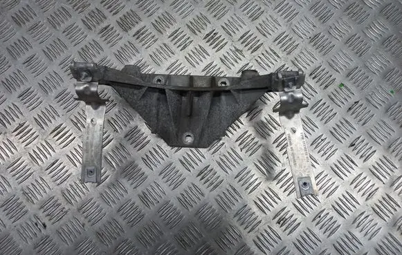 BMW X6 E71 Gearbox mounting bracket 7137238 51717137238