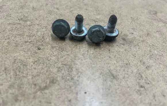 BMW 3 E46 Nuts/bolts 33326760345 6760345 33321094421