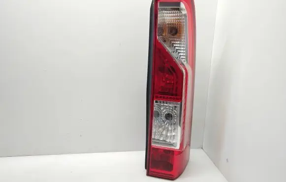 Opel Movano B Rear/tail lights 17109600