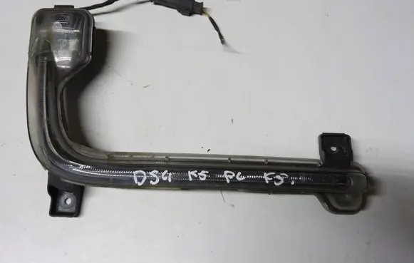 Citroen DS4 Headlight/headlamp 9688549380