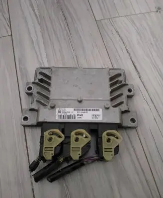 Ford Fiesta Engine control unit/module ECU S180047035D