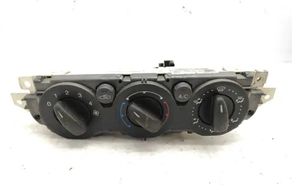 Ford Focus Climate control unit 3M5T19980AD 89607320