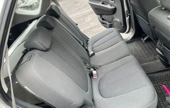KIA Carens I Other seats 