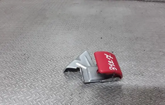 Volvo V50 Engine bonnet (hood) release handle