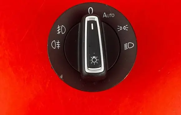 Light switch