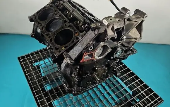 Dodge Caravan Engine block IMPRK1538471