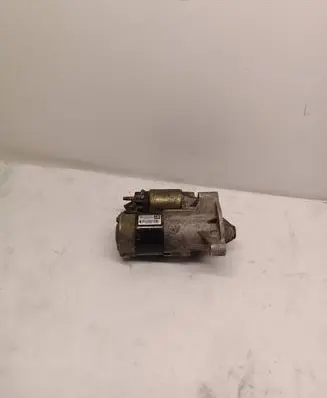 Peugeot 206 Starter motor M000T82081