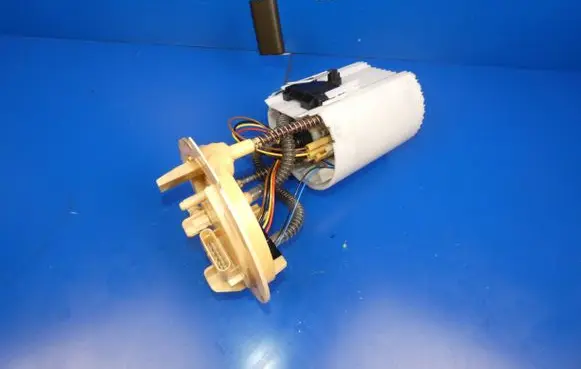 Mercedes-Benz B W246 W242 In-tank fuel pump A2464700894