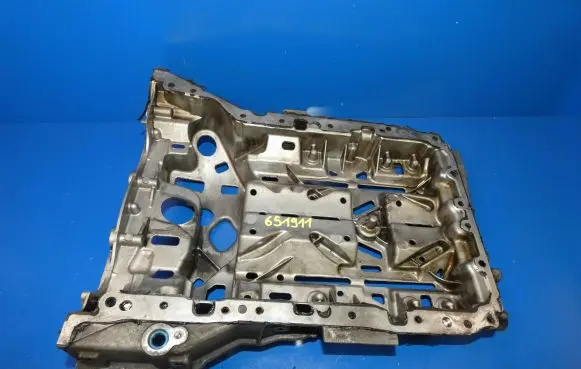 Mercedes-Benz E W212 Oil sump A6510140200