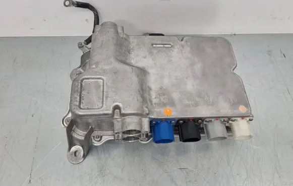 Tesla Model S Voltage converter inverter 105989100D 1059891-00-D