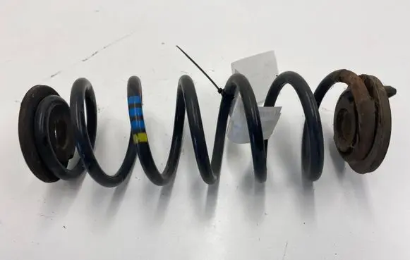 Audi A3 S3 8P Rear coil spring 8P0511115P 8P0511115