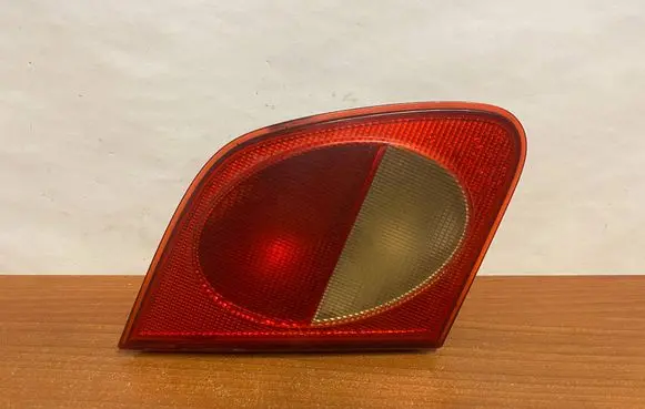 Mercedes-Benz E W210 Tailgate rear/tail lights A2108200964