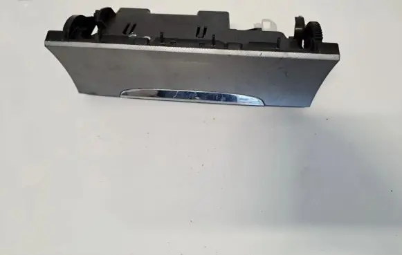 Volkswagen PASSAT B6 Car ashtray 3c0863284 3c0857961