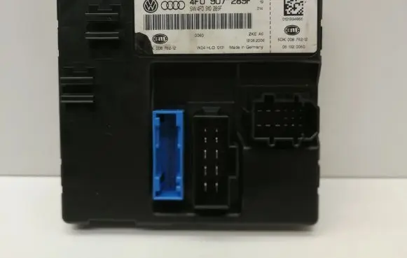 Audi A6 S6 C6 4F Comfort/convenience module 4F0907289F