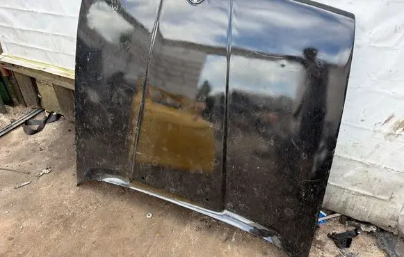 BMW 3 E30 Engine bonnet/hood