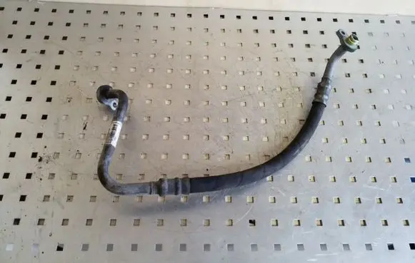 Volvo XC60 Air conditioning (A/C) pipe/hose 6G9N19N602JB
