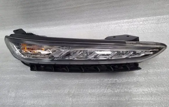 Hyundai Kona I LED Daytime headlight 92208J9000