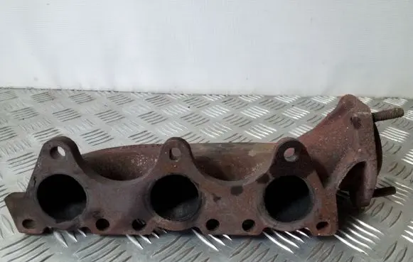 Audi A4 S4 B5 8D Exhaust manifold 078253033AQ