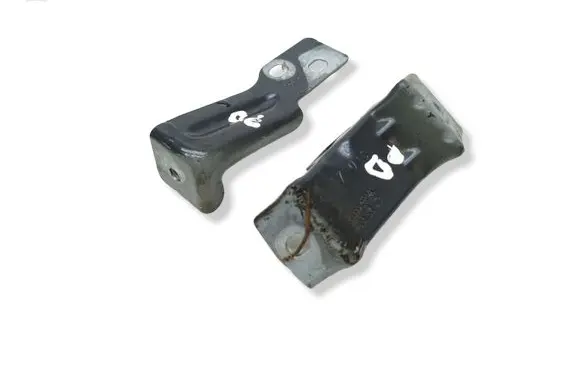 Audi Q5 SQ5 Fender mounting bracket 80A821472