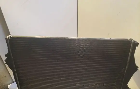 Volvo V70 Intercooler radiator 9161207A