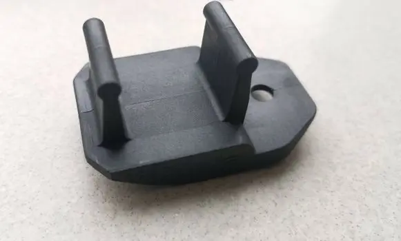 BMW 5 E39 Radiator mount bracket 17111740315 1740315
