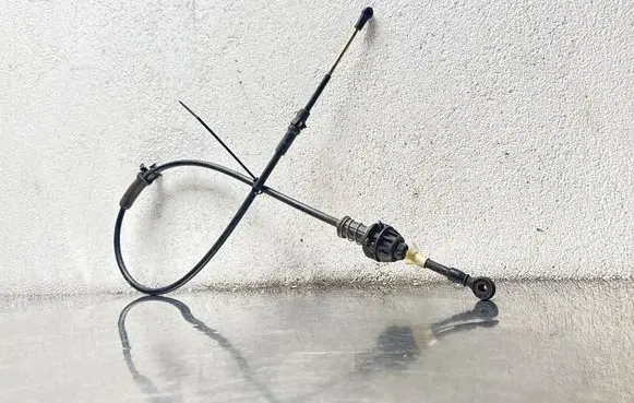 Opel Astra H Gear shift cable linkage 90523461