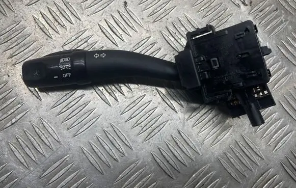 Hyundai Santa Fe Indicator stalk 202004727