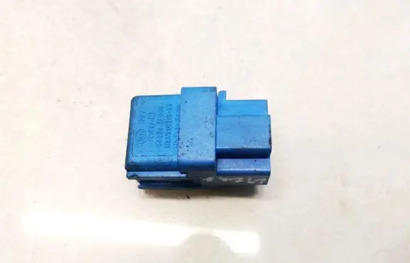 Nissan Primera Other relay 252309f900 4ra940010-65