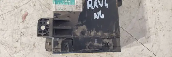 Toyota RAV 4 (XA30) Other control units/modules 8865042230