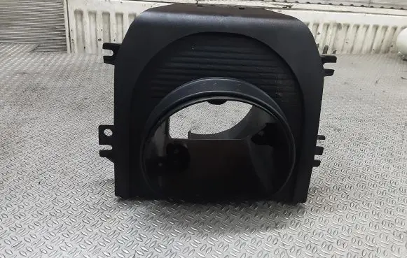 Chrysler 300 - 300C Steering wheel column trim