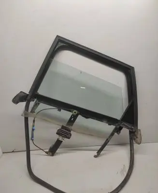 Audi A4 S4 B7 8E 8H Rear door window/glass frame 8E0839461B 844104642204