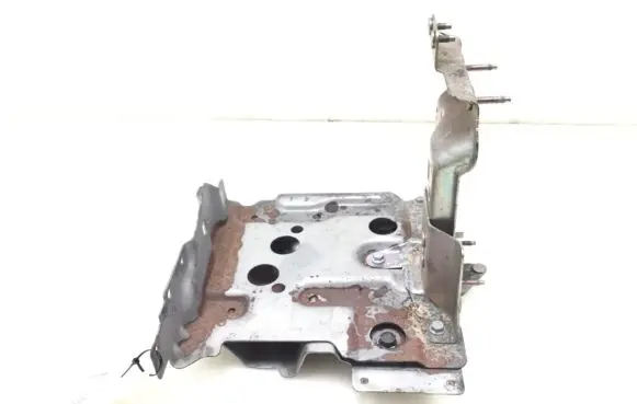 Battery bracket