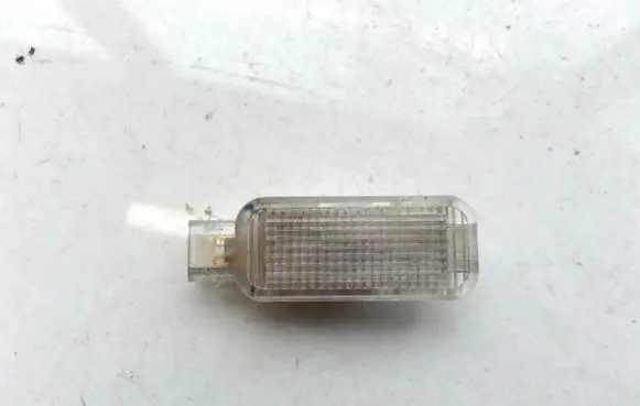Audi A6 S6 C5 4B Other interior light 4B0947418