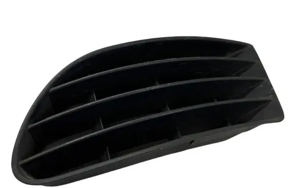 Volkswagen Golf Plus Front bumper lower grill 5M0853666