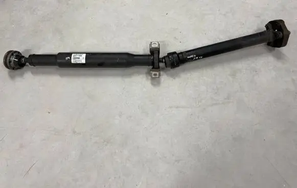 Mercedes-Benz GLE AMG (W166 - C292) Drive shaft (set) A1664108600 14591438 4108600