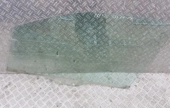 Mazda Premacy Front door window glass four-door