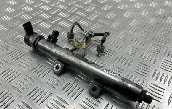 Fuel main line pipe