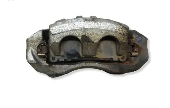 Toyota RAV 4 (XA50) Front brake caliper 