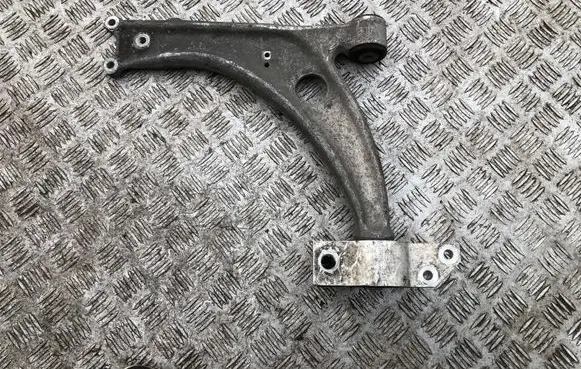 Volkswagen PASSAT CC Front lower control arm/wishbone 3G0407153 3G0407153B