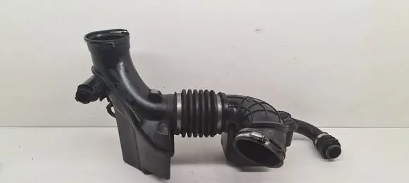 BMW 4 F32 F33 Air intake hose/pipe 8573994