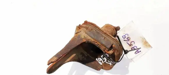 Honda Accord Engine mount bracket